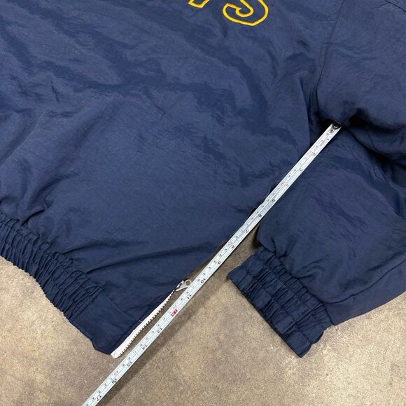 Vintage 90’s Indianapolis Pacers NCAA REVERSIBLE Puffer - Picture 5 of 9